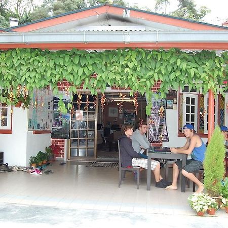 Mentigi Pensión Cameron Highlands Exterior foto
