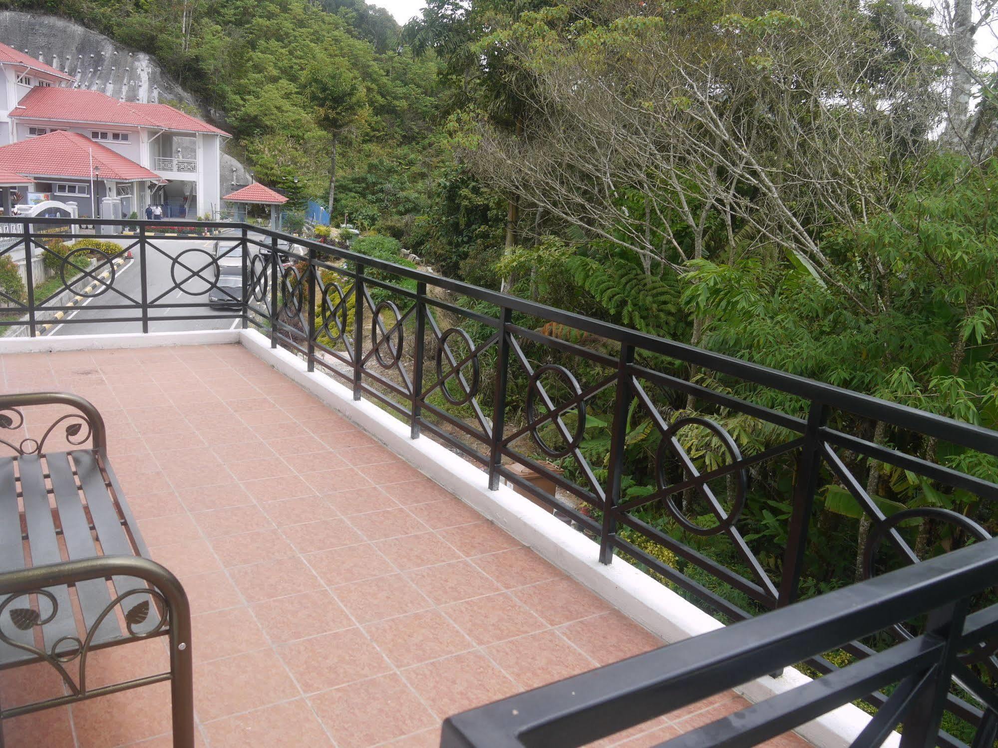 Mentigi Pensión Cameron Highlands Exterior foto