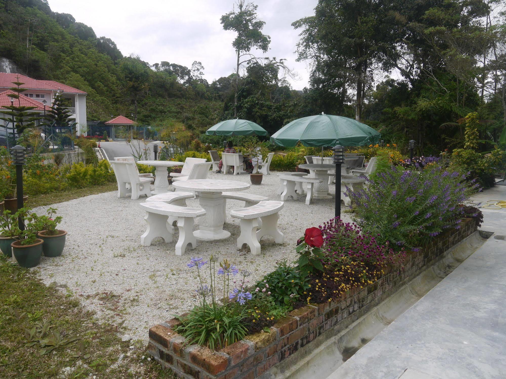 Mentigi Pensión Cameron Highlands Exterior foto